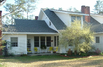 a closer view of the backporch