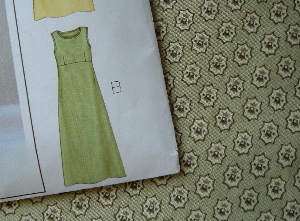 sleeveless dress pattern and material